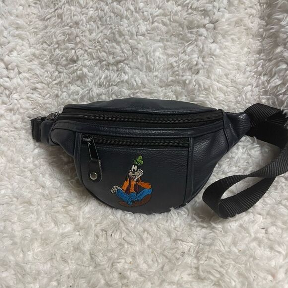 Vintage 90's Disney World  Logo Embroidered Fanny Pack Belt Bag Goofy Logo - Picture 2 of 8